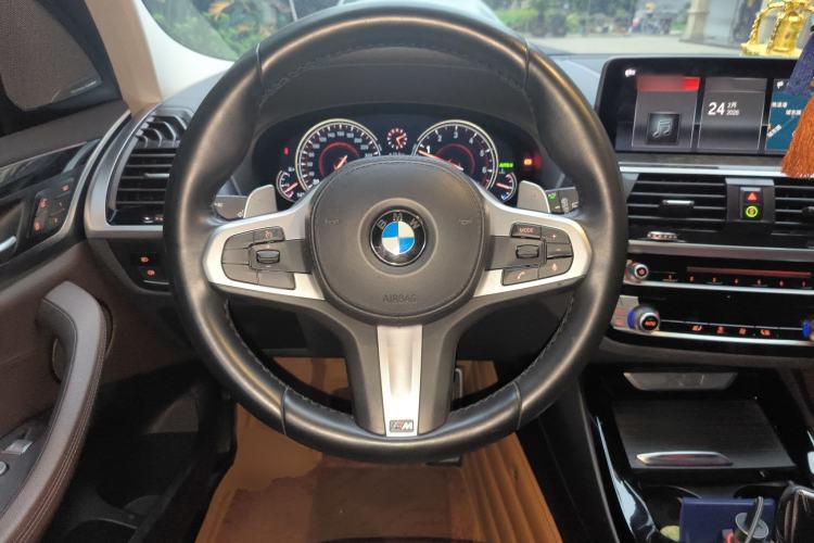 Used BMW X3 2018 xDrive30i Luxury Edition M Sport Package China VI Steering Wheel