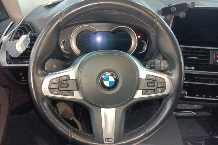 Used BMW X3 2018 xDrive25i M Sport Package China VI Steering Wheel