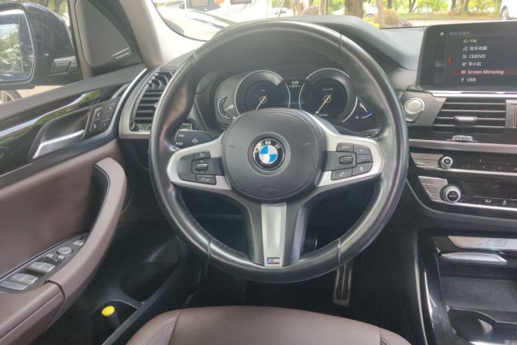 Used BMW X3 2018 xDrive25i M Sport Package China VI Steering Wheel