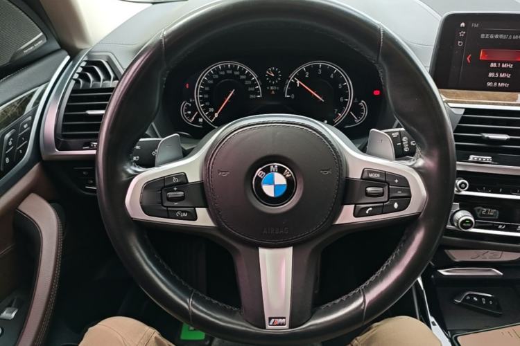 Used BMW X3 2018 xDrive28i M Sport Package China VI Steering Wheel