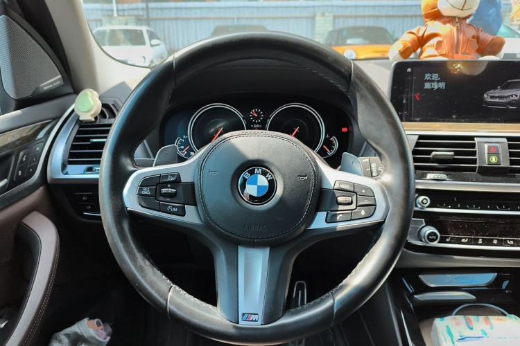 Used BMW X3 2018 xDrive30i Luxury Edition M Sport Package China VI Steering Wheel