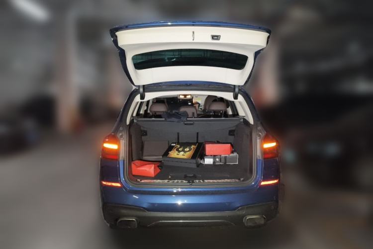 Used BMW X3 2018 xDrive25i M Sport Package China VI Trunk