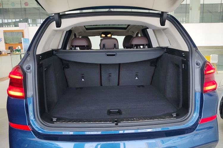 Used BMW X3 2018 xDrive28i M Sport Package China VI Trunk