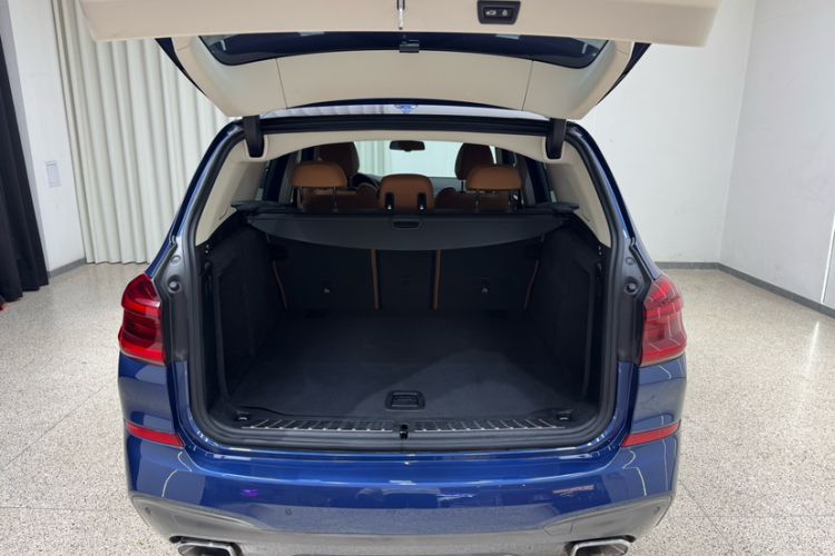 Used BMW X3 2018 xDrive30i Luxury Edition M Sport Package China VI Trunk