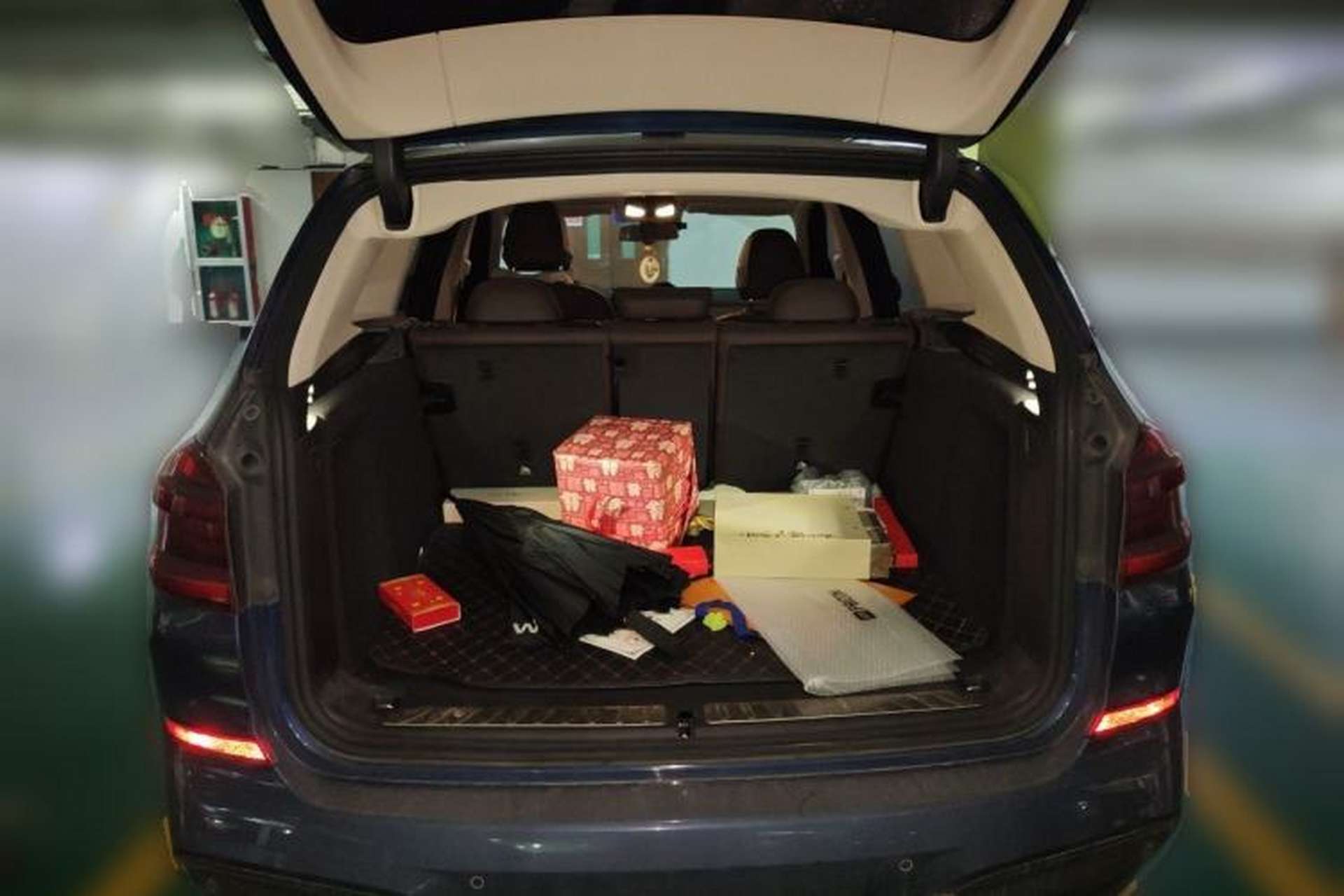 Used BMW X3 2018 xDrive25i M Sport Package China VI Trunk