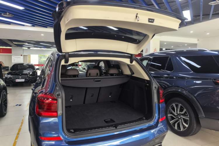 Used BMW X3 2018 xDrive25i M Sport Package China V Trunk
