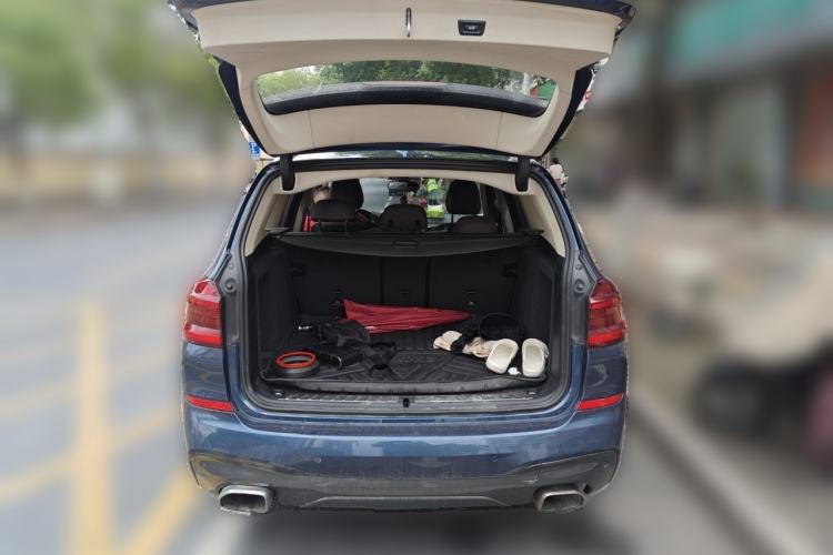 Used BMW X3 2018 xDrive25i M Sport Package China VI Trunk