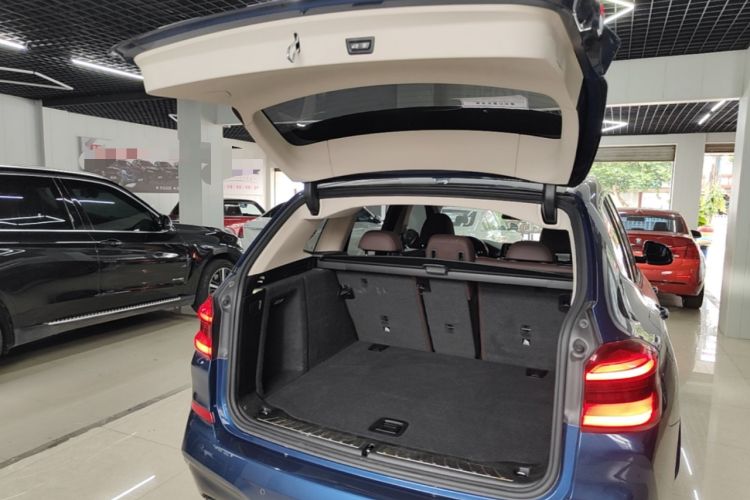 Used BMW X3 2018 xDrive25i M Sport Package China VI Trunk