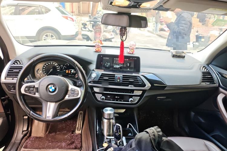 Used BMW X3 2018 xDrive25i M Sport Package China V Center Console