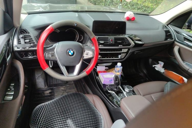 Used BMW X3 2018 xDrive25i Luxury Package China V Center Console