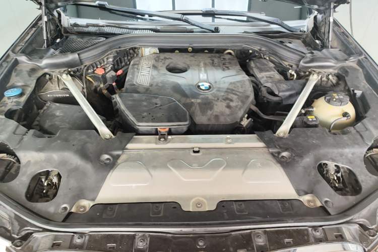 Used BMW X3 2018 xDrive25i M Sport Package China V Engine Bay