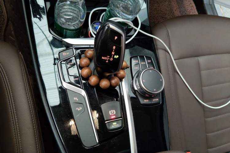 Used BMW X3 2018 xDrive25i Luxury Package China VI Emission Standard Gear Lever