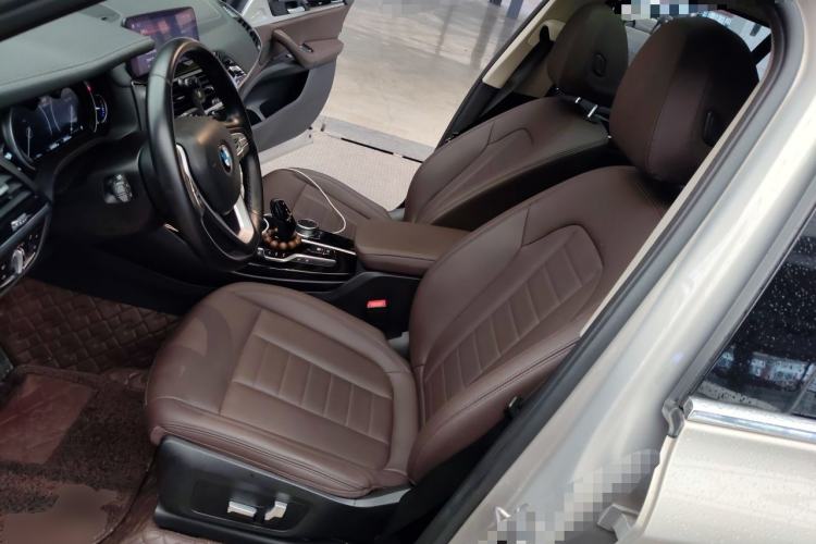 Used BMW X3 2018 xDrive25i Luxury Package China VI Emission Standard Left Front Seat