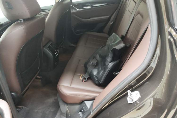 Used BMW X3 2018 xDrive25i M Sport Package China V Left Rear Seat