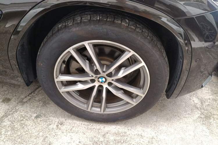 Used BMW X3 2018 xDrive25i M Sport Package China VI Right Front Wheel Hub