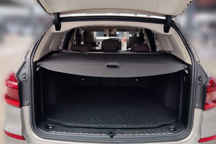 Used BMW X3 2018 xDrive25i Luxury Package China VI Emission Standard Trunk