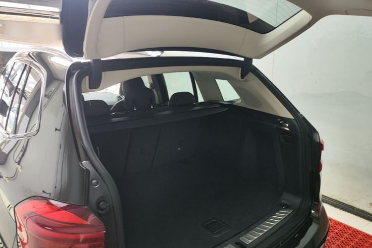 Used BMW X3 2018 xDrive25i M Sport Package China V Trunk