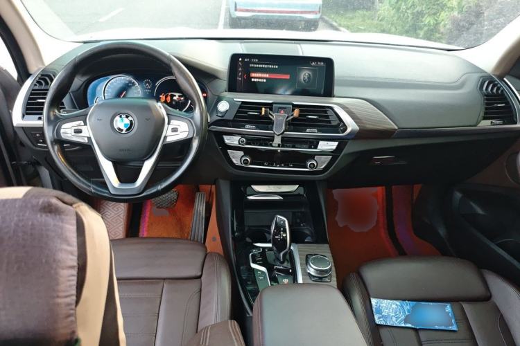 Used BMW X3 2018 xDrive28i Luxury Package China V Center Console