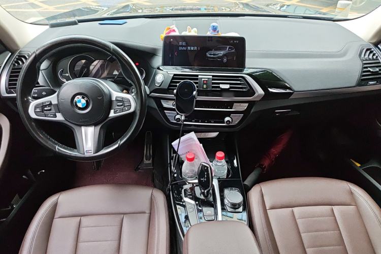 Used BMW X3 2018 xDrive25i M Sport Package China V Center Console