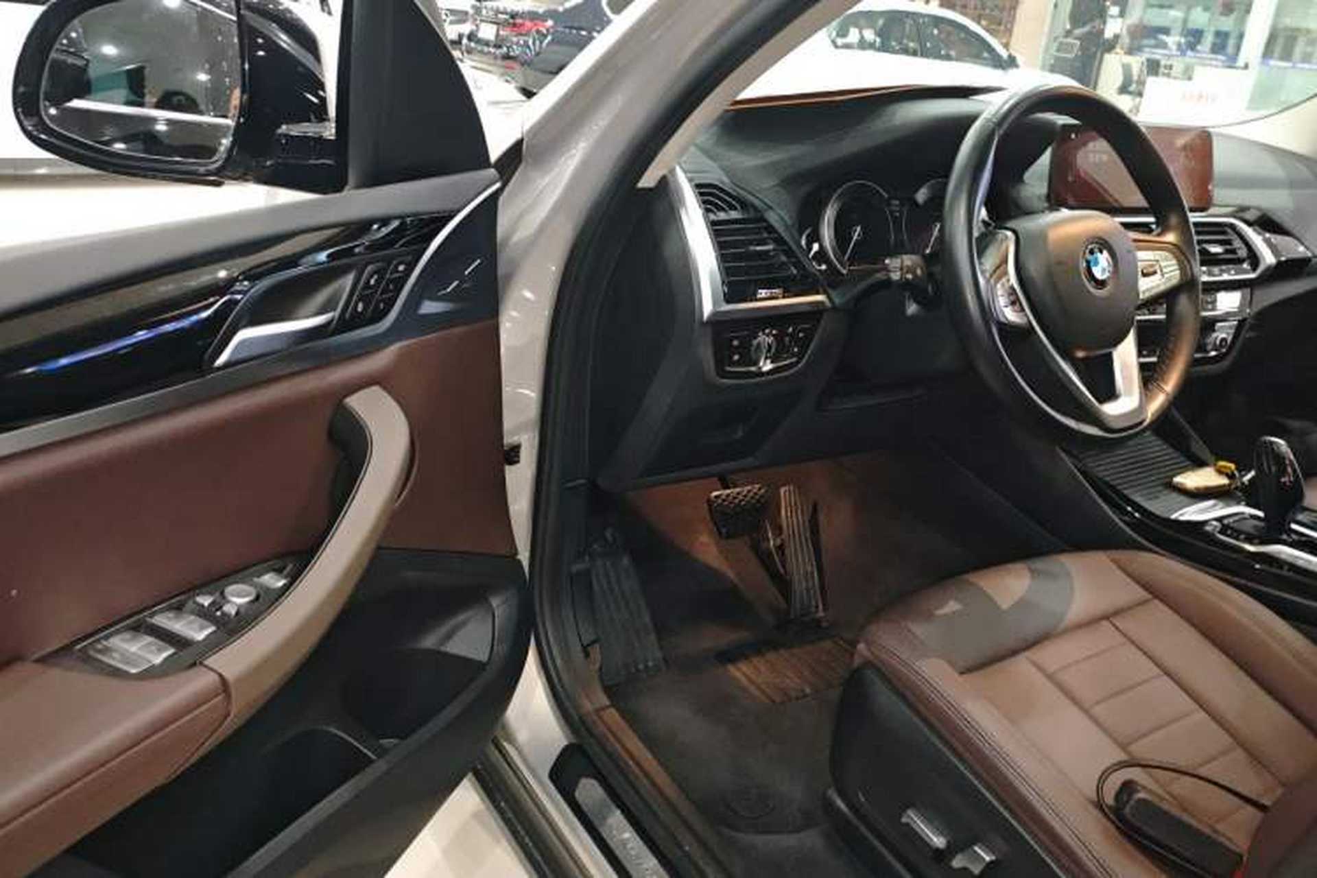 Used BMW X3 2018 xDrive25i Luxury Package China VI Emission Standard Driver Seat