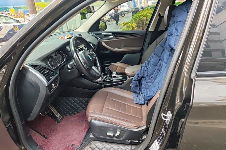 Used BMW X3 2018 xDrive25i M Sport Package China V Left Front Seat