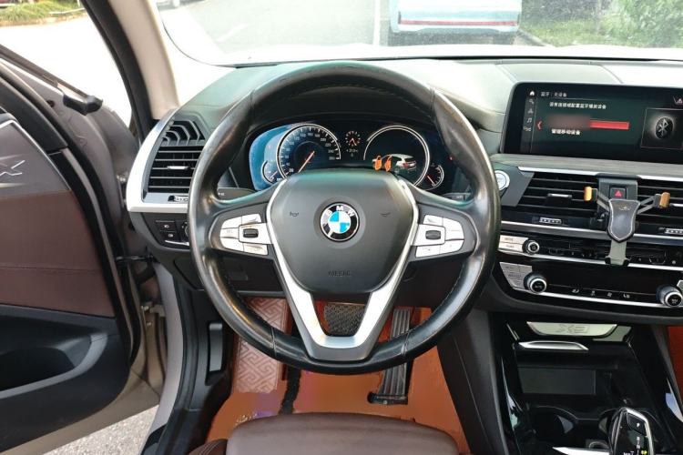 Used BMW X3 2018 xDrive28i Luxury Package China V Steering Wheel