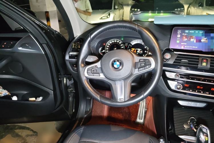 Used BMW X3 2018 xDrive25i M Sport Package China V Steering Wheel