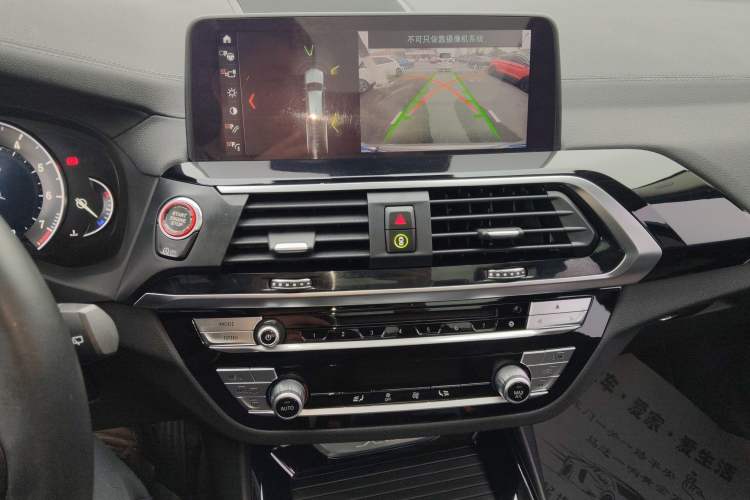 Used BMW X3 2018 xDrive25i Luxury Package China V Audio And AC Panel