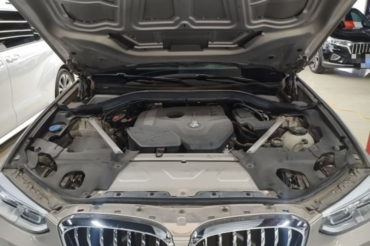 Used BMW X3 2018 xDrive25i Luxury Package China V Engine Bay