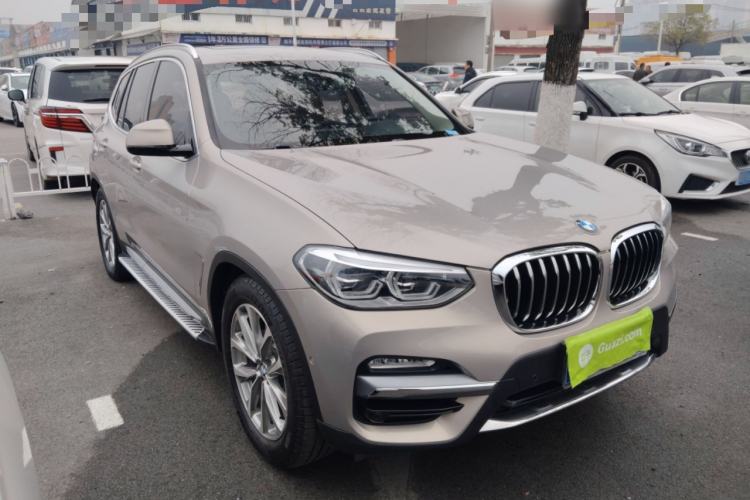 Used BMW X3 2018 xDrive25i Luxury Package China V Front Right 45 Deg