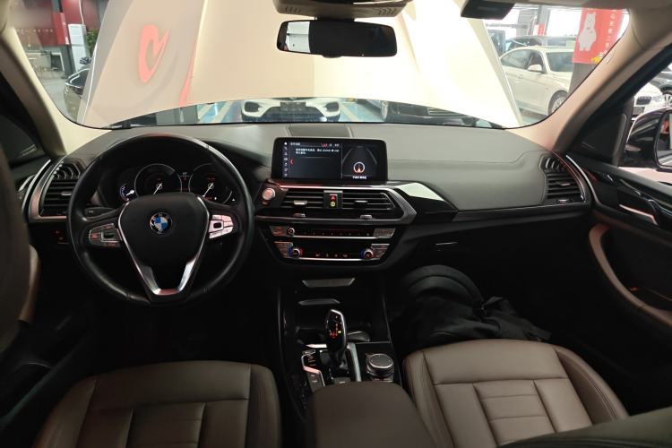 Used BMW X3 2018 xDrive25i Luxury Package China V Interior 2