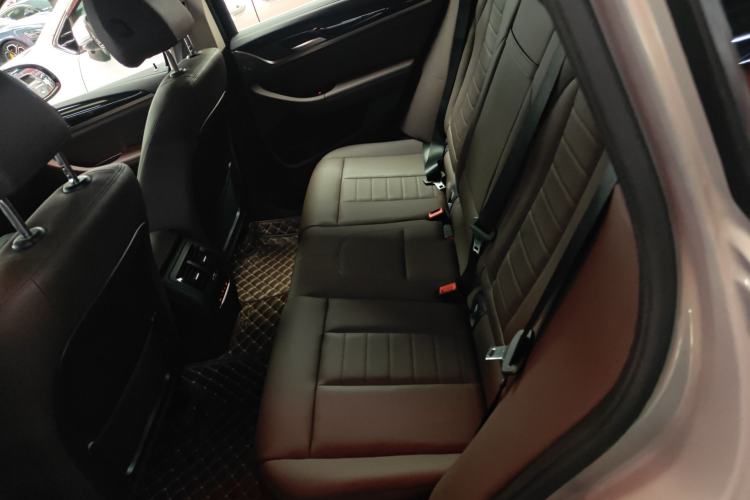 Used BMW X3 2018 xDrive25i Luxury Package China V Interior 4