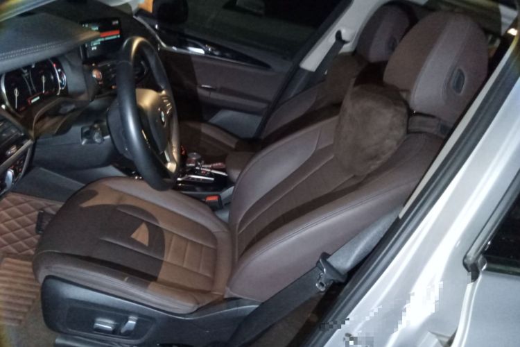 Used BMW X3 2018 xDrive25i Luxury Package China V Left Front Seat