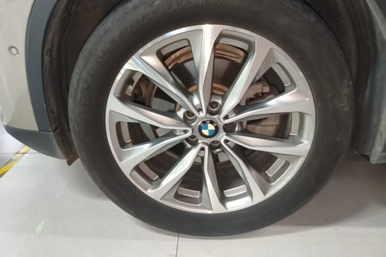 Used BMW X3 2018 xDrive25i Luxury Package China V Left Front Wheel Hub