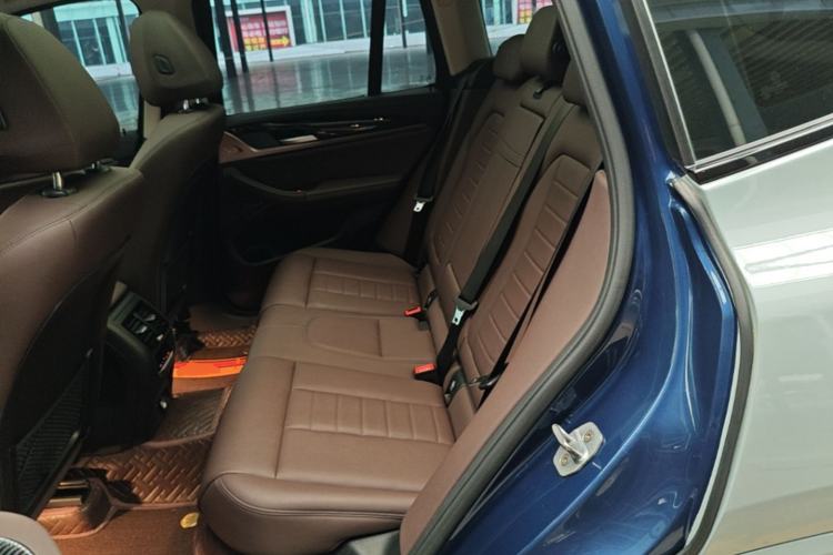 Used BMW X3 2018 xDrive25i M Sport Package China VI Left Rear Seat