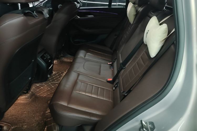 Used BMW X3 2018 xDrive28i Luxury Package China VI Emission Standard Left Rear Seat