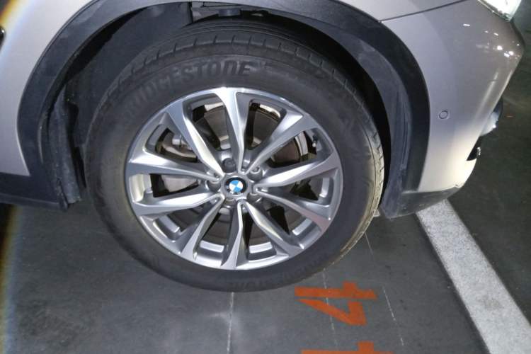 Used BMW X3 2018 xDrive25i Luxury Package China V Right Front Wheel Hub