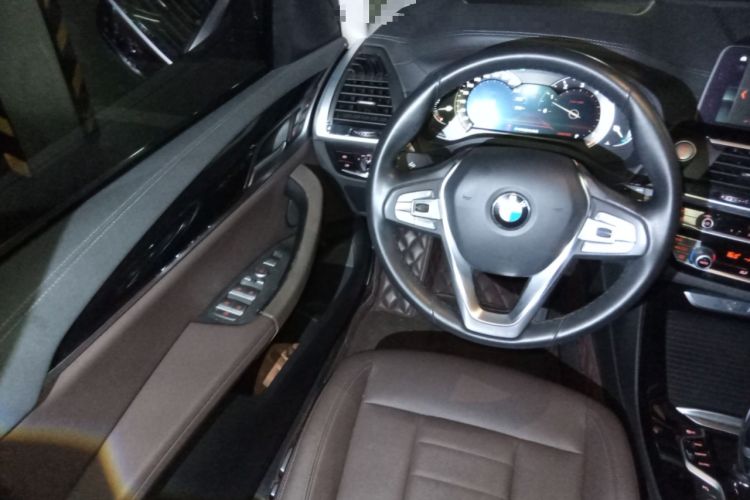 Used BMW X3 2018 xDrive25i Luxury Package China V Steering Wheel
