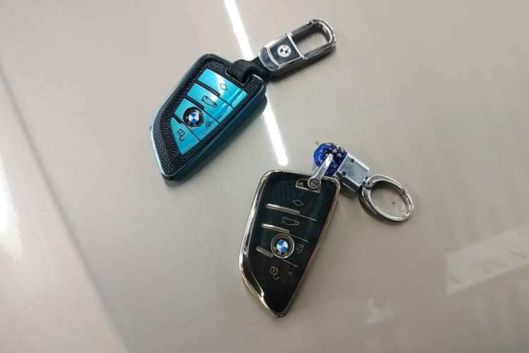 Used BMW X3 2018 xDrive28i Luxury Package China VI Emission Standard Vehicle Key