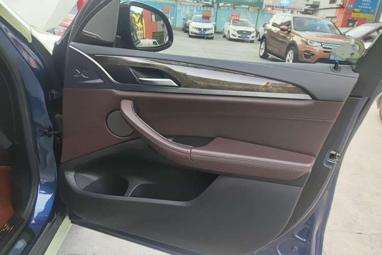 Used BMW X3 2018 xDrive30i Luxury Model M Sport Package China V Interior 5