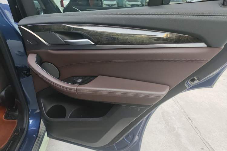 Used BMW X3 2018 xDrive30i Luxury Model M Sport Package China V Interior 6