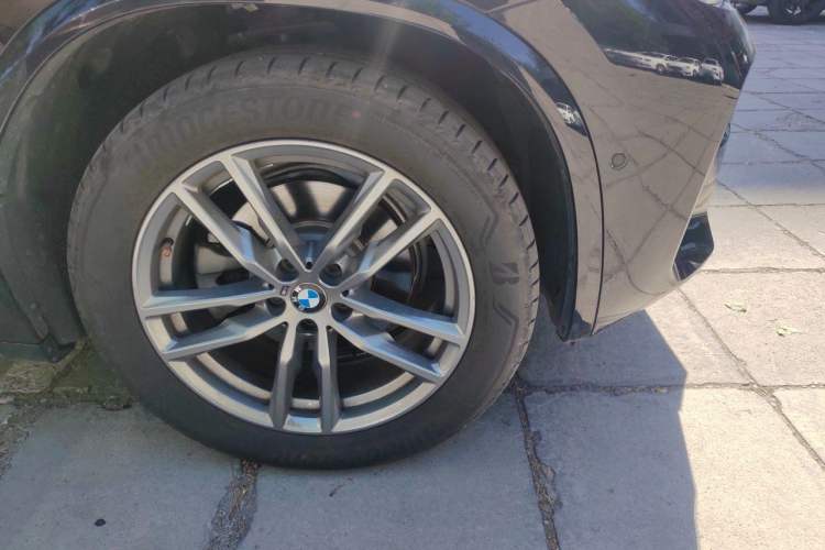 Used BMW X3 2018 xDrive28i M Sport Package China VI Right Front Wheel Hub