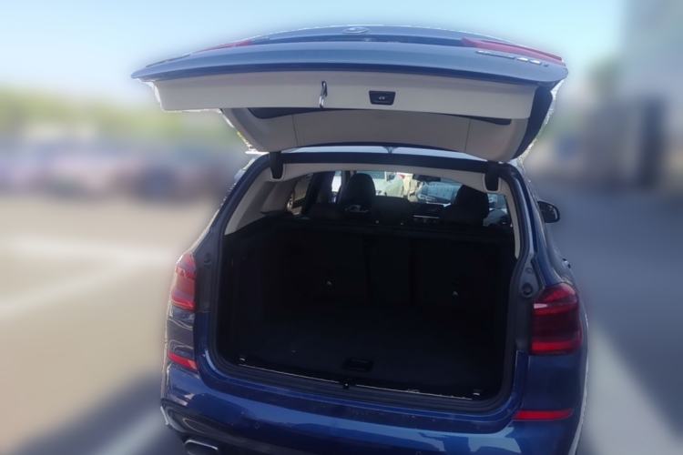 Used BMW X3 2018 xDrive28i M Sport Package China VI Trunk