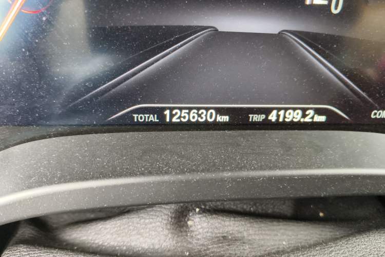 Used BMW X3 2018 xDrive25i M Sport Package China V Odometer Close Up