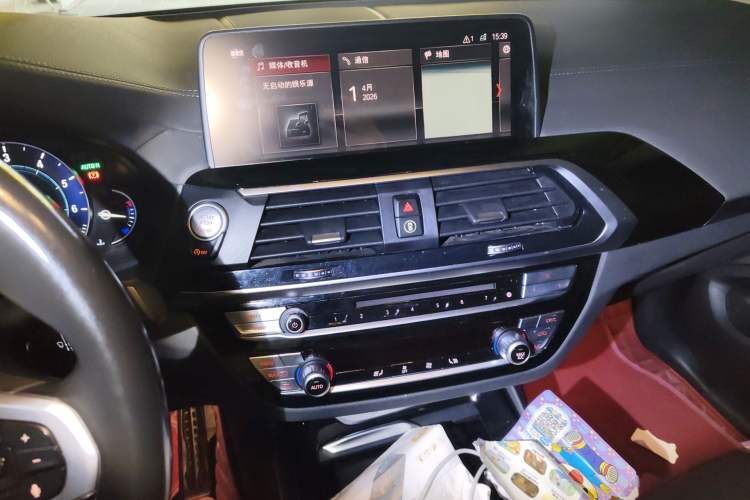 Used BMW X3 2018 xDrive25i M Sport Package China VI Audio And AC Panel