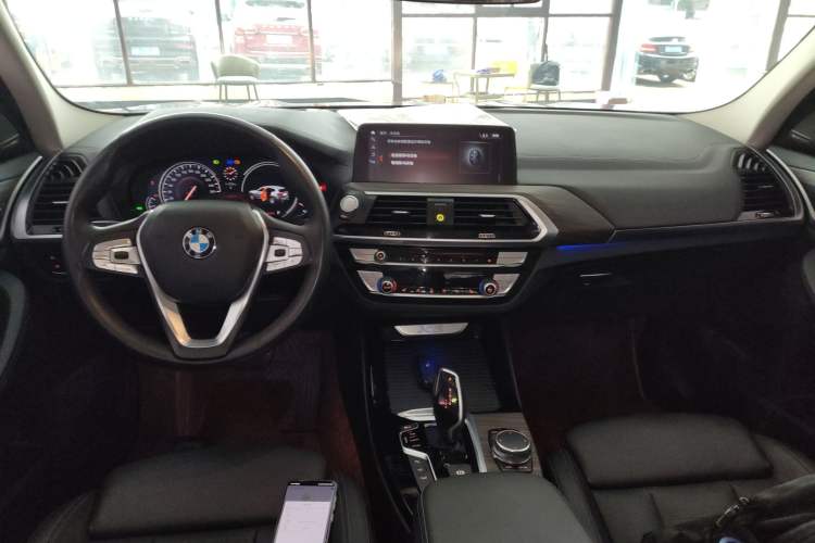 Used BMW X3 2018 xDrive25i Luxury Package China V Center Console