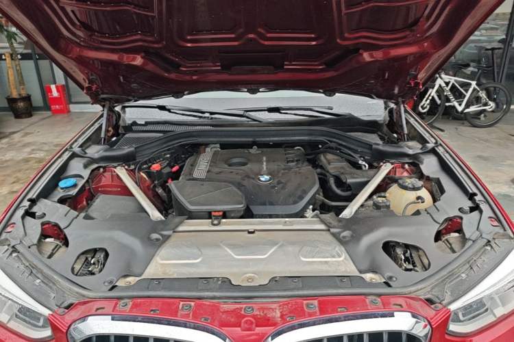 Used BMW X3 2018 xDrive28i M Sport Package China VI Engine Bay