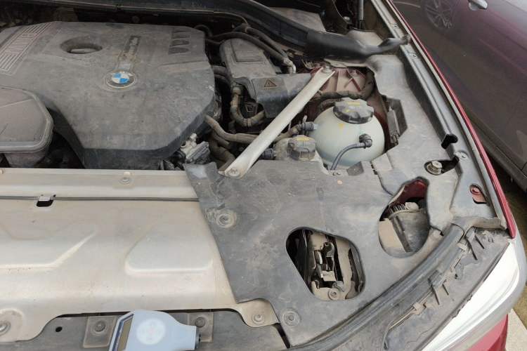 Used BMW X3 2018 xDrive25i M Sport Package China V Engine Bay Left
