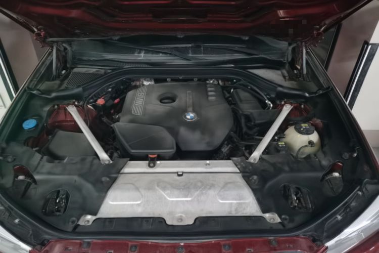 Used BMW X3 2018 xDrive25i M Sport Package China VI Engine Bay