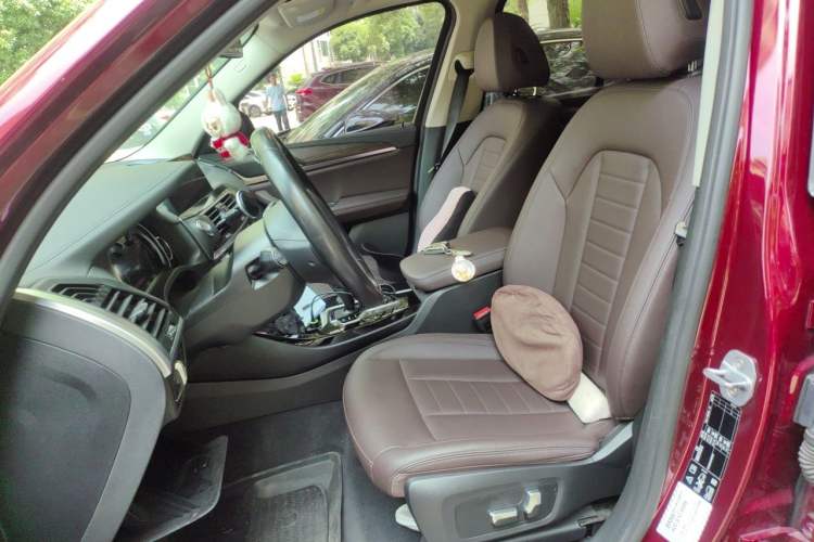 Used BMW X3 2018 xDrive25i M Sport Package China V Left Front Seat
